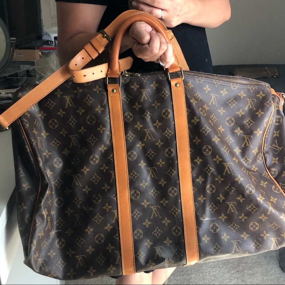 Large Louis Vuitton duffle bag